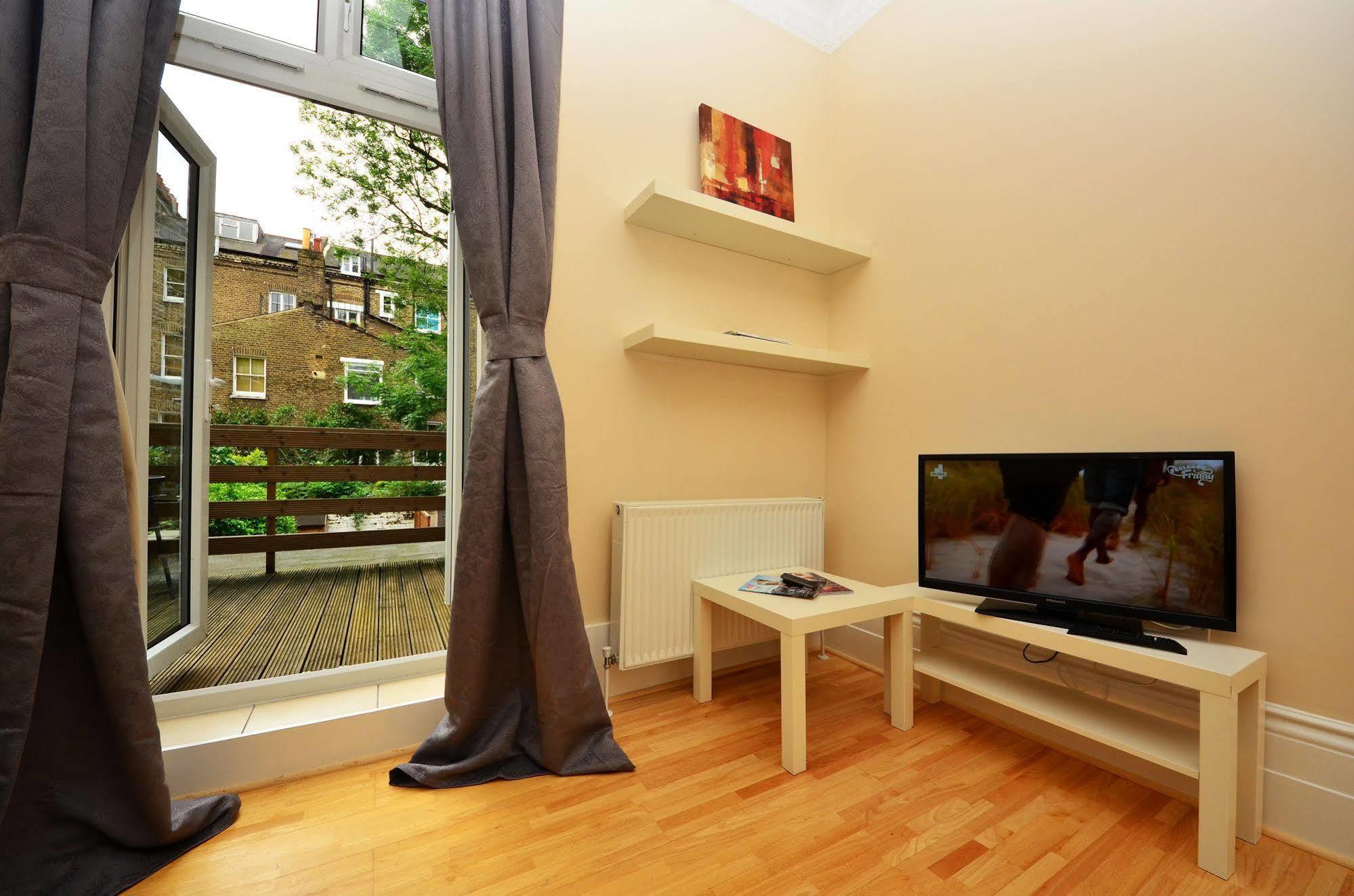 W14 Apartments London Eksteriør billede