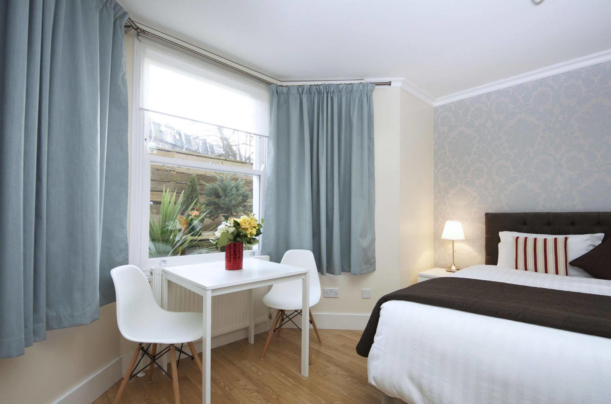 W14 Apartments London Eksteriør billede