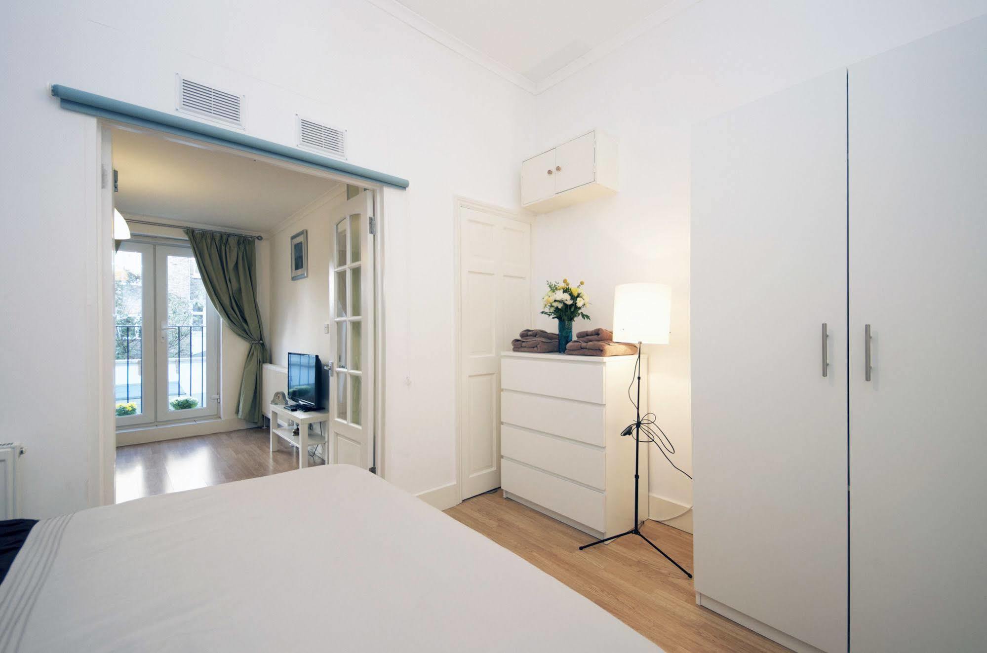 W14 Apartments London Eksteriør billede