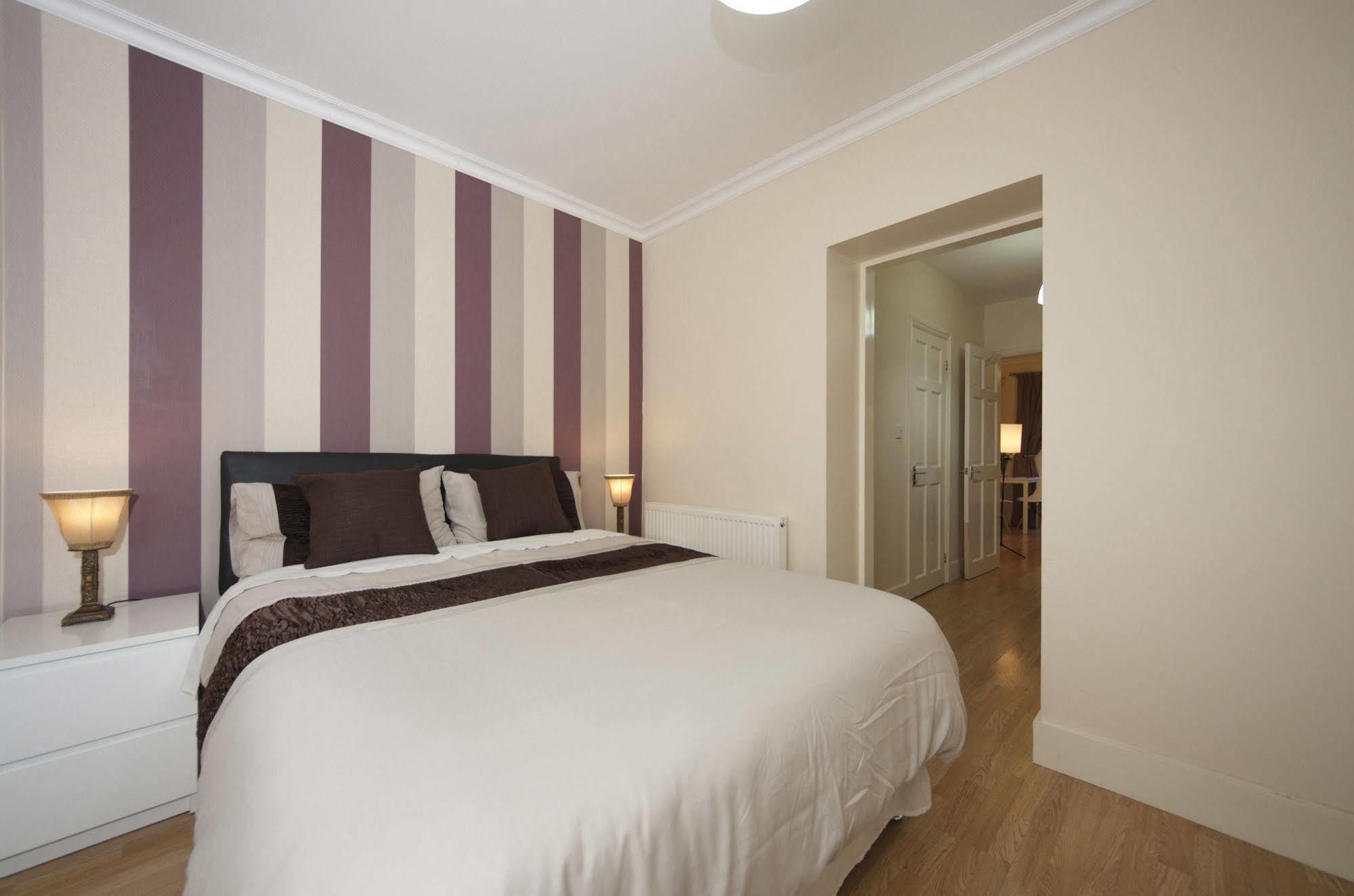 W14 Apartments London Eksteriør billede