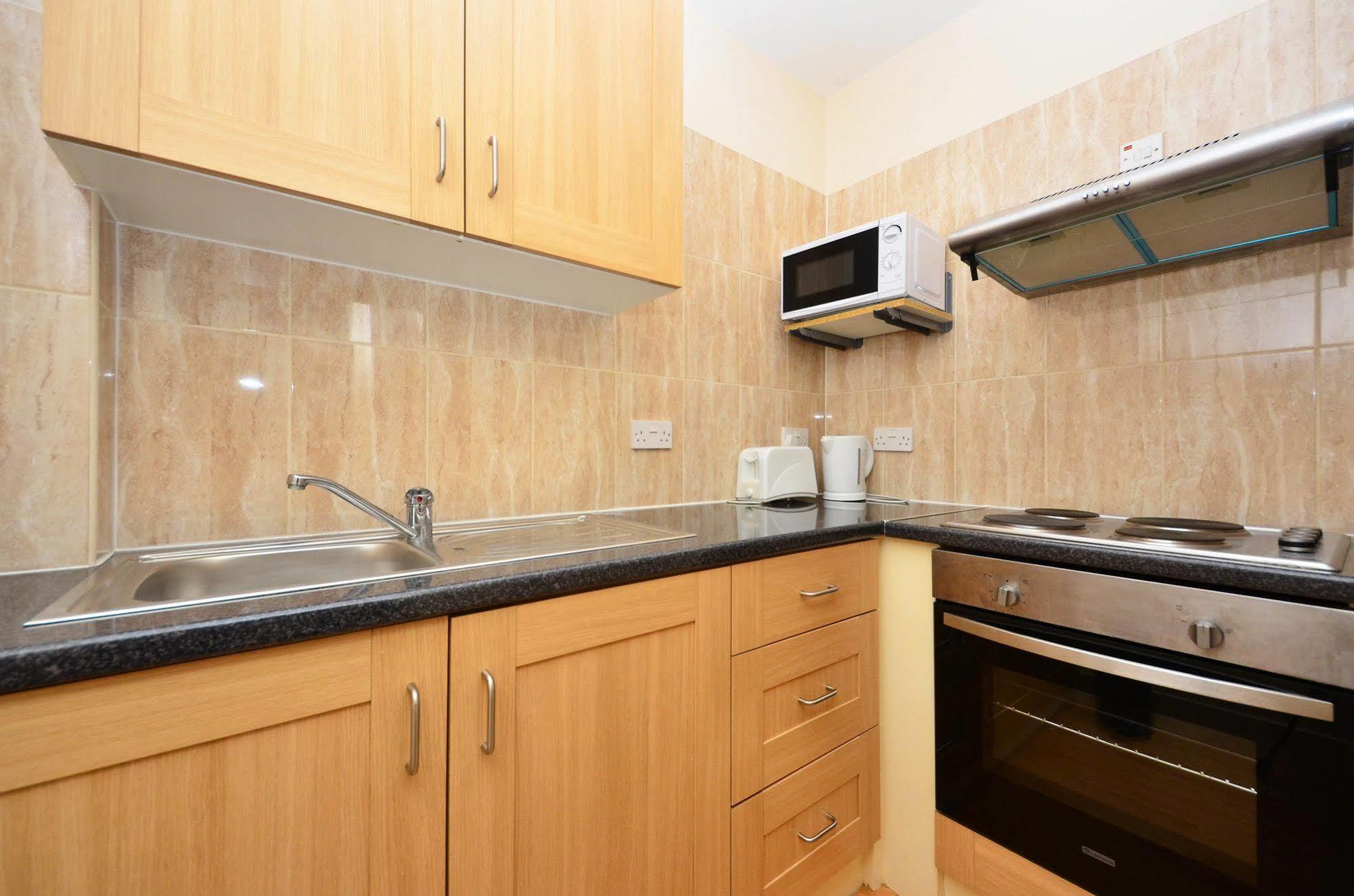 W14 Apartments London Eksteriør billede